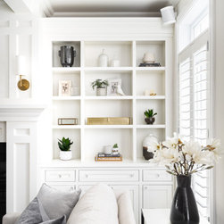Beautiful bright open concept house - Decorative Objects And Figurines
