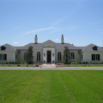 Chiefland Residence