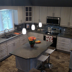 Profile G | Chiffon White, Textured, Grain Cabinetry - Kitchen Cabinetry