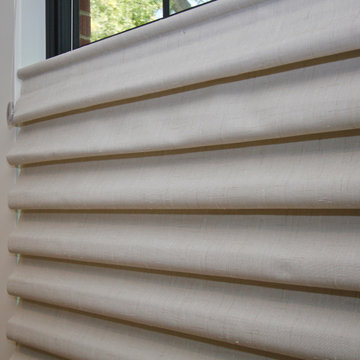 Hunter Douglas Vignettes-Modern Roam Shades