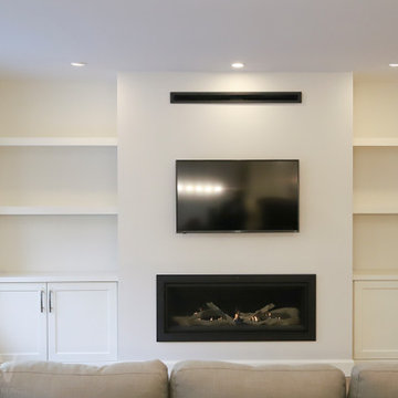 P Residence 13800 - KITCHEN & ENTERTAINMENT