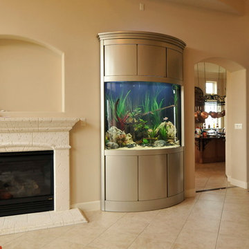 Art niche conversion to aquarium