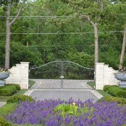 Solid Stone Planters and Urns - Garden Statues And Yard Art