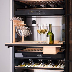 SommelierSet in KWT 6832 SGS Freestanding Wine Storage System - Beer And Wine Refrigerators