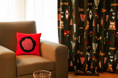 Trendy living room photo in Los Angeles