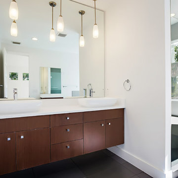 Primary suite bath, W. Cleveland, Tampa