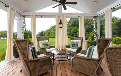 Porch Life: Step Into a Backyard Addition With Breezy Coastal Style
