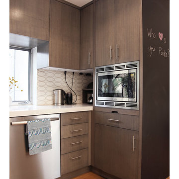 Contemporary Kitchen