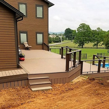 Charles Town, Modern Multi-Level Deck
