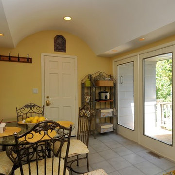 Barrel-vaulted ceiling