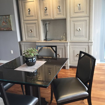 A Classic Transitional Residence