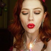 Foto di Cherry Bombshell