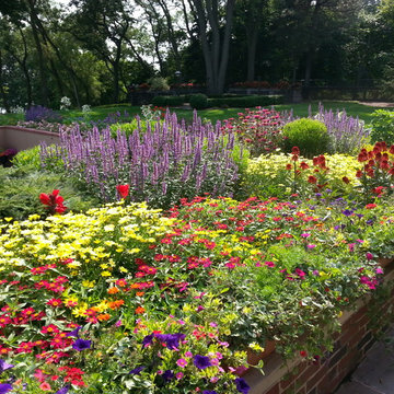 Lakeside Pool Gardens - North Muskegon, MI