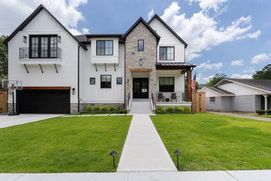 Transitional exterior home photo in Houston