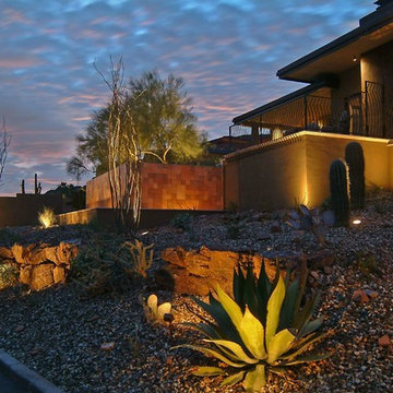 Paradise Valley Hillside Vanishing Edge Pool and Spa - Outdoor Living Area