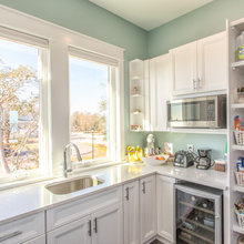 Prep Kitchen/Butler's pantry