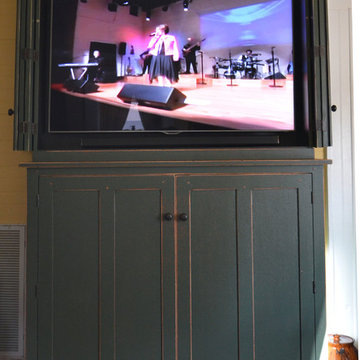 10. ENTERTAINMENT CENTERS