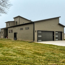 Detached Garage