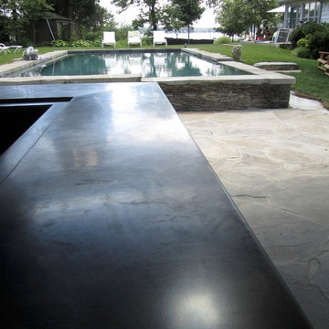 Zinc bar wrap around & pool