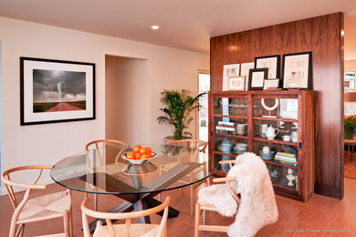 Inspiration for a modern dining room remodel in Austin