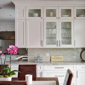 Dazzling Transitional Design