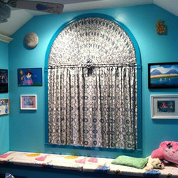 Kids Corner - Roman Shades