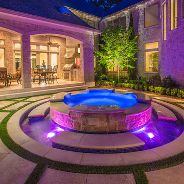 Lively Residence