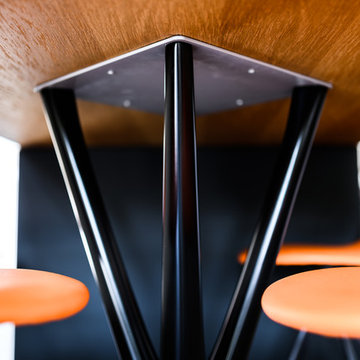 Aménagement cuisine noir et bois Lyon 8