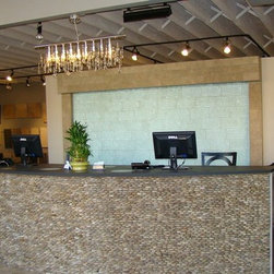 Vancouver Showroom - Columns And Capitals