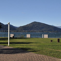 Chilone Floor LED Lamp by Artemide - Outdoor Floor Lamps