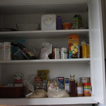 Quick in-cabinet pantry - Farmhouse kitchen - Oakland, CA