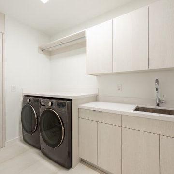 Contemporary Home - 10