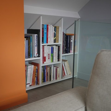 Mini bibliothèque sous pente à Montigny