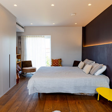 Complete Renovation of a Family Home with Smart Living Integration