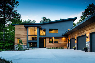 This is an example of a contemporary exterior in Grand Rapids.