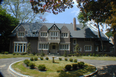Inspiration for a timeless exterior home remodel in Philadelphia