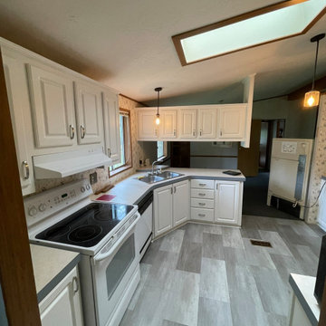 Manufactured Home Kitchen Cabinet Reface | Lakeland, FL