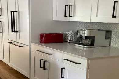 Example of a kitchen design in Boston