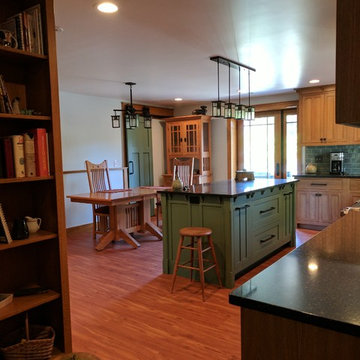 Two-Toned Kitchen | Frenchtown, NJ