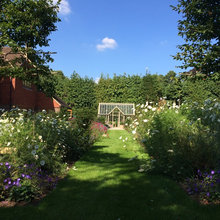 21 Gorgeous Greenhouses for Every Size of Garden