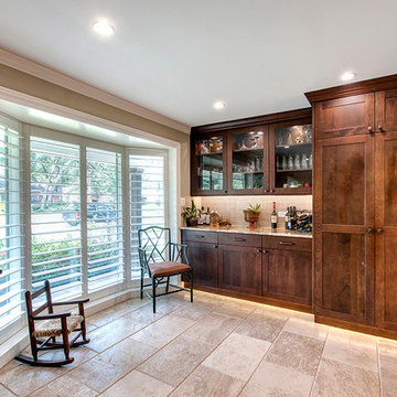 Whispering Oaks Residence