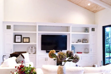 Example of a living room design in Miami