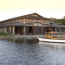 Livein Boathouse