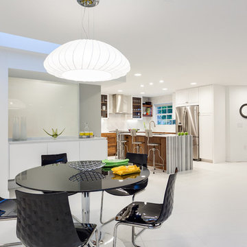 Modern Dining Area with Sculptural Lighting — Bird Key Sarasota