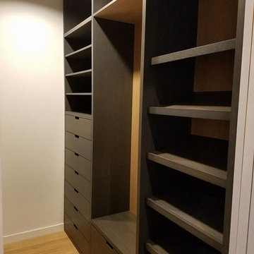 Rift White Oak Closet