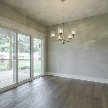 Cambridge Reverse Traditional - Prairie Village