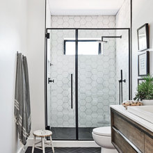 Gabi's bathroom
