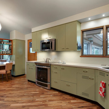 The Retro | Kitchen and Mudroom Renovation