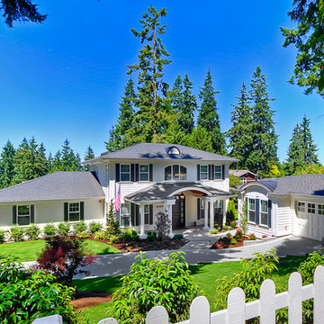Lochwood-Lozier Traditional Custom Home in Clyde Hill