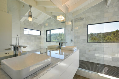 Bathroom - contemporary bathroom idea in Austin